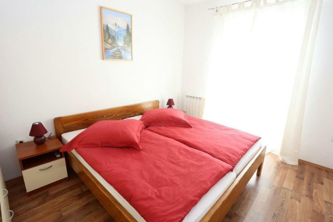 Apartmani Lili Sukosan Luaran gambar