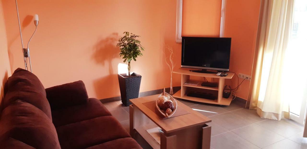 Apartmani Lili Sukosan Luaran gambar